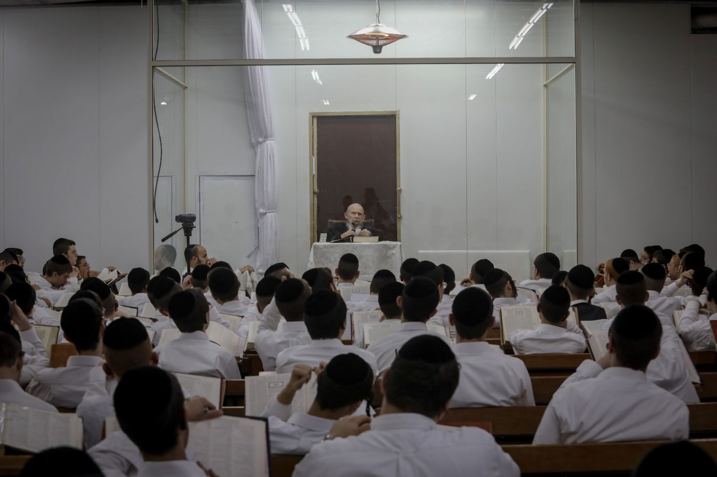 תיעוד דומע: כך נראה יום בחייו של מרן ראש הישיבה הגר"ג אדלשטיין זצוק"ל