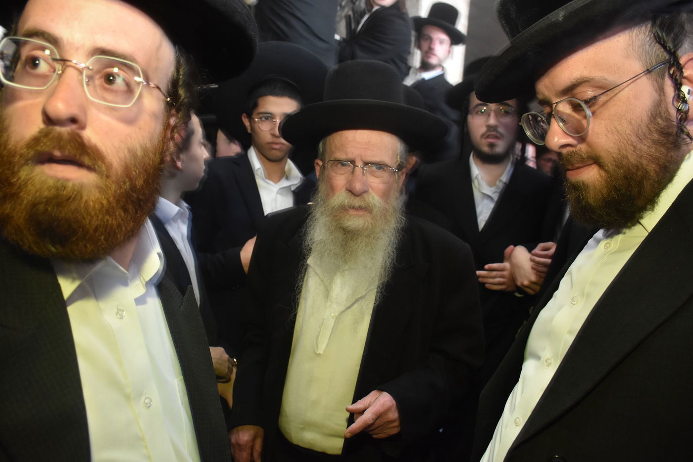 מראות ממסע הלוויה של מרן רבי גרשון אדלשטיין זצ"ל • צפו