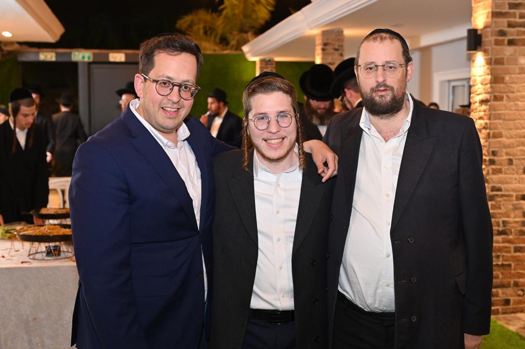 העיתונאי ישכר זלמנוביץ' התארס - והברנז'ה התייצבה • תיעוד