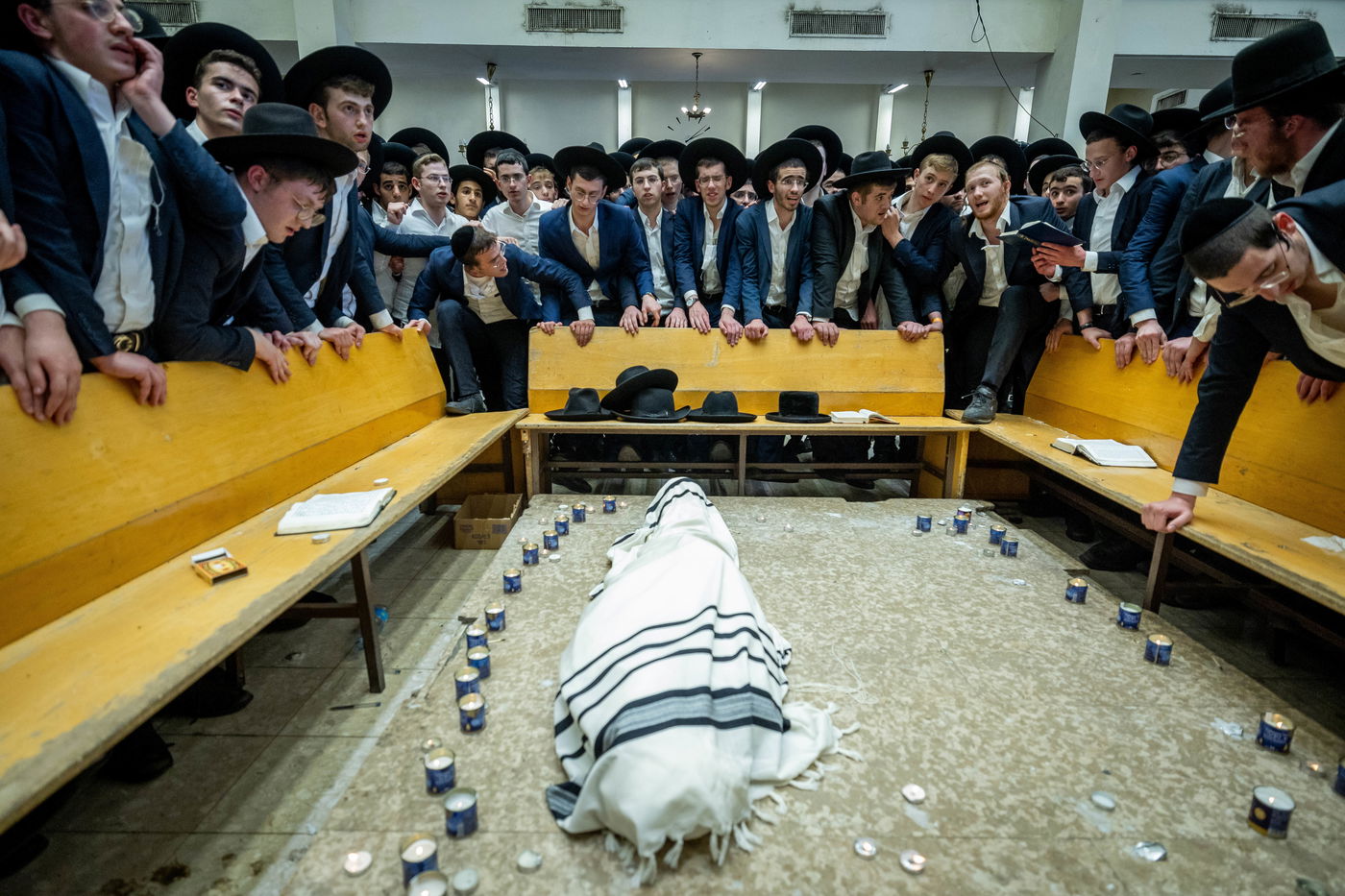 200 אלף מלווים ב-108 תמונות | אשכבתיה דרבי - התיעוד המסכם מכל מוקדי ההלוויה