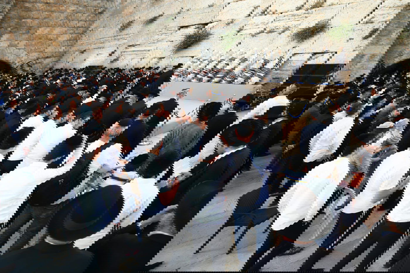 טקס גניזת ספרי התורה