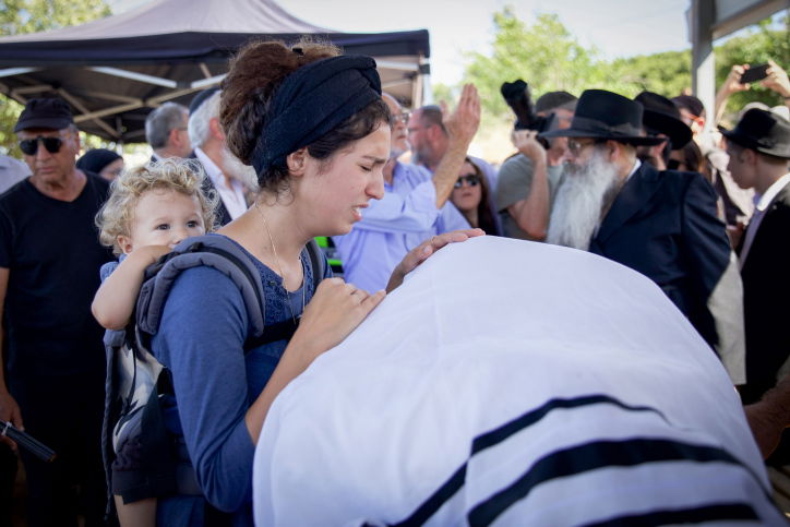 אלמנתו של מאיר תמרי הי"ד פרצה בבכי: "במקום יום הולדת אנחנו קוברים אותך"