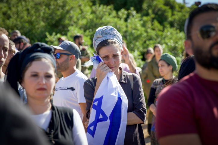 אלמנתו של מאיר תמרי הי"ד פרצה בבכי: "במקום יום הולדת אנחנו קוברים אותך"