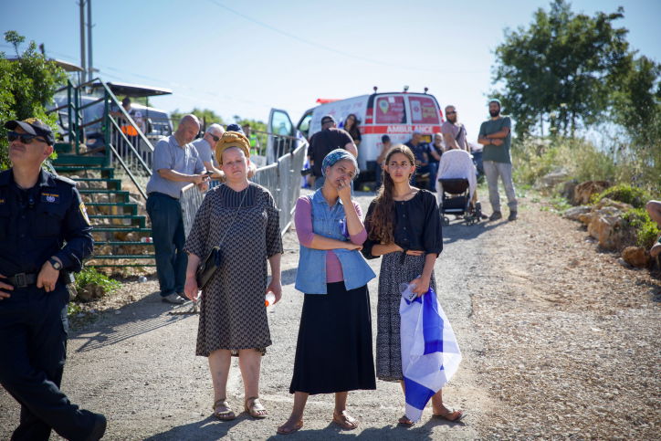 אלמנתו של מאיר תמרי הי"ד פרצה בבכי: "במקום יום הולדת אנחנו קוברים אותך"