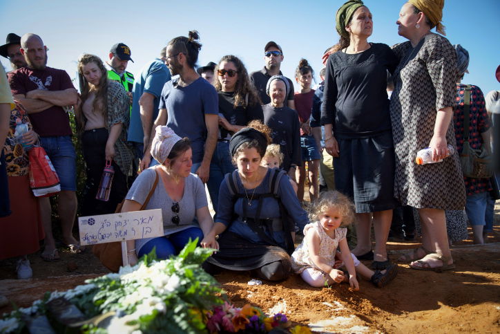 אלמנתו של מאיר תמרי הי"ד פרצה בבכי: "במקום יום הולדת אנחנו קוברים אותך"