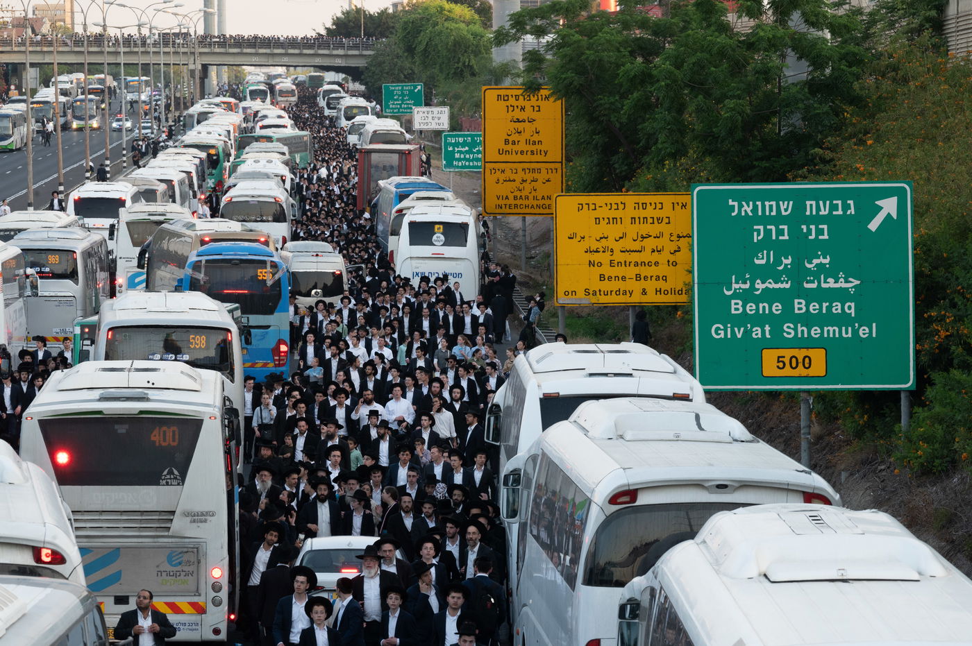 200 אלף מלווים ב-108 תמונות | אשכבתיה דרבי - התיעוד המסכם מכל מוקדי ההלוויה