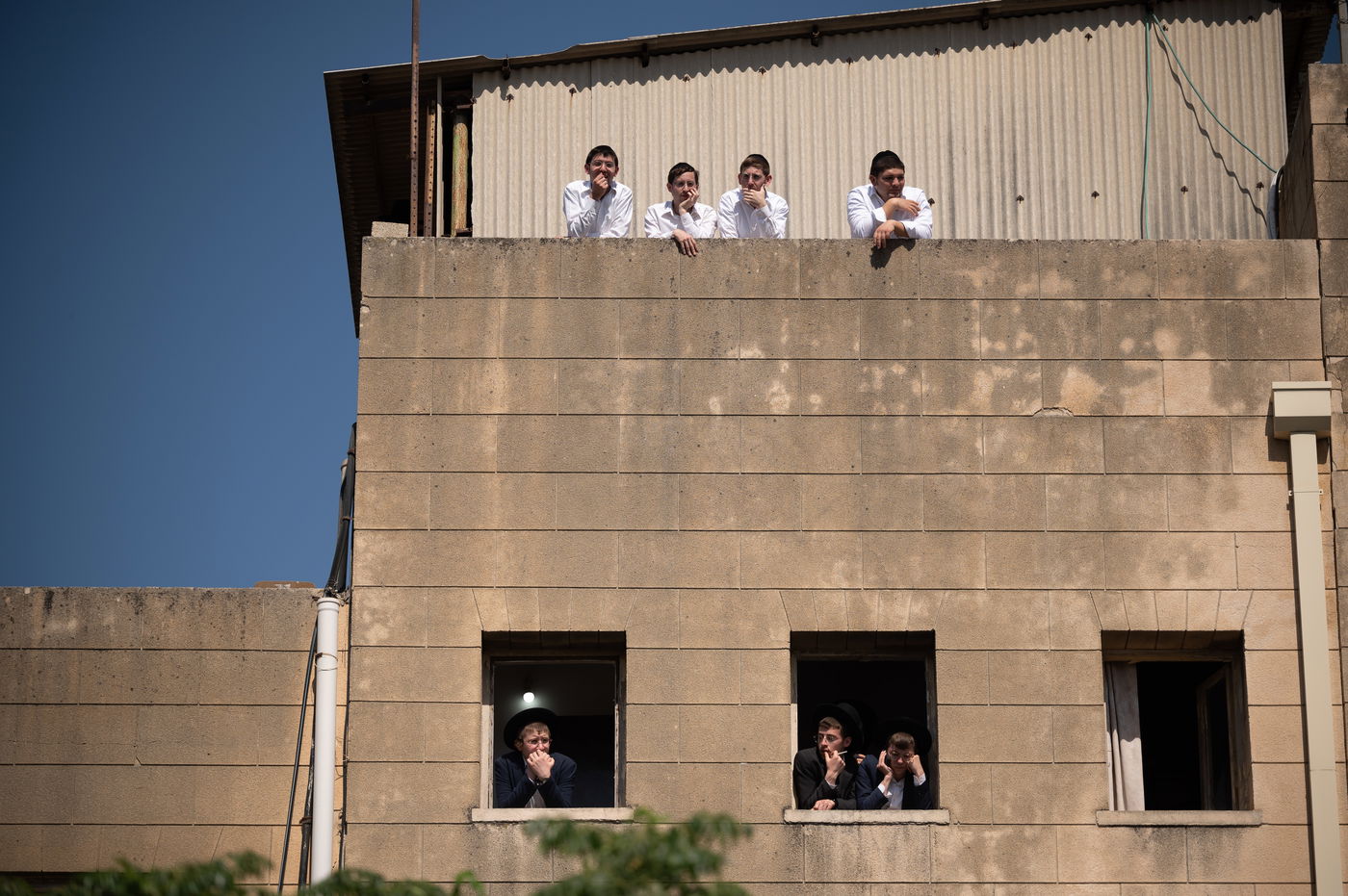 200 אלף מלווים ב-108 תמונות | אשכבתיה דרבי - התיעוד המסכם מכל מוקדי ההלוויה