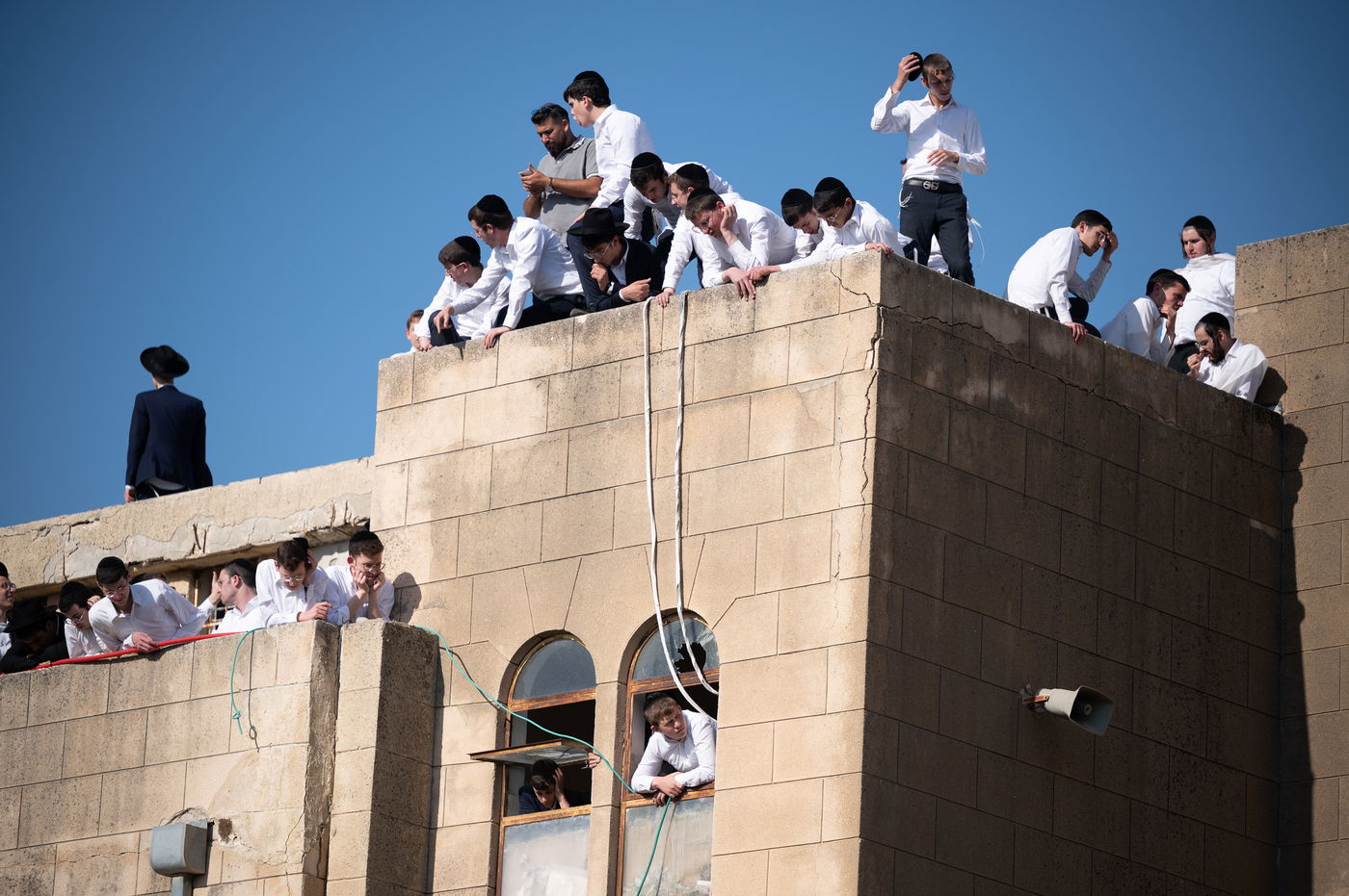 200 אלף מלווים ב-108 תמונות | אשכבתיה דרבי - התיעוד המסכם מכל מוקדי ההלוויה