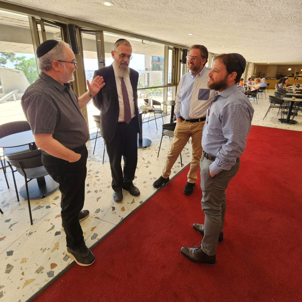 זופניק בכיכר • כל התמונות, הנייעס והחשיפות של השבוע