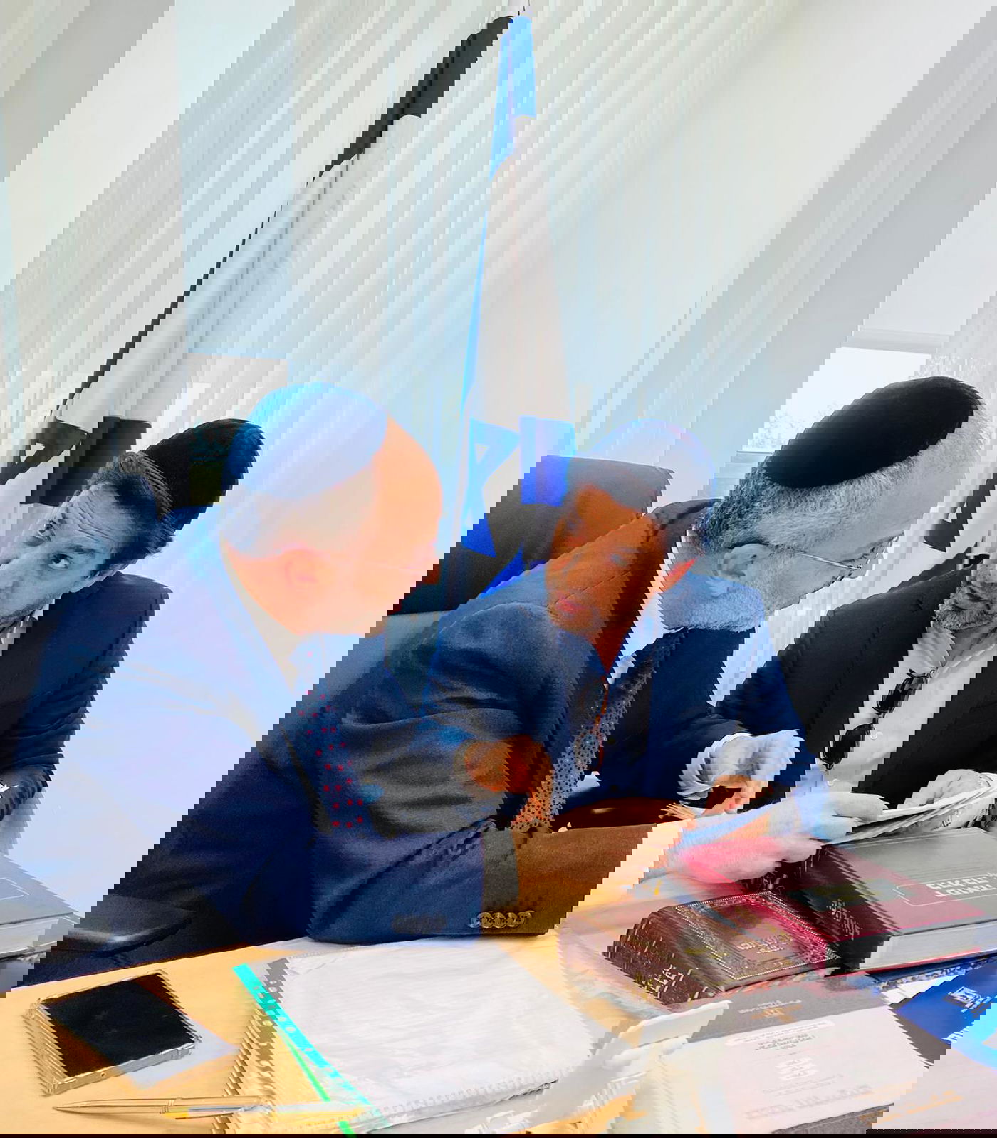 זופניק בכיכר • כל התמונות, הנייעס והחשיפות של השבוע