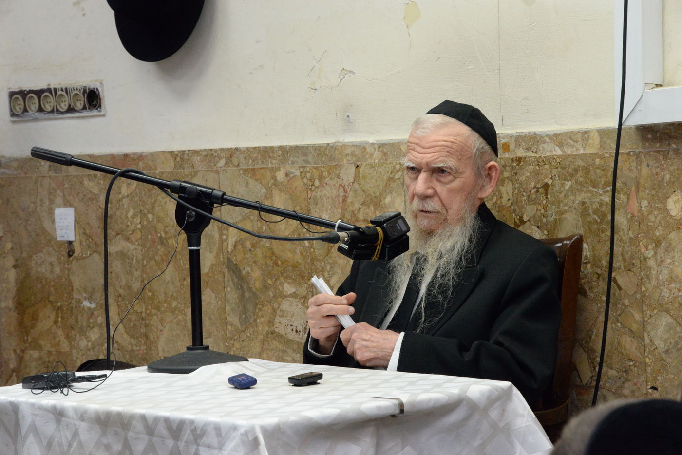 השיעורים, השמחות והארת הפנים | מראות חייו של ראש הישיבה רבי גרשון אדלשטיין זצ"ל