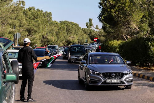 חגיגות בממלכה