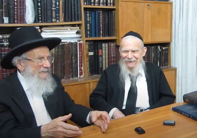 מרנן הגאונים רבי יעקב ורבי גרשון אדלשטיין