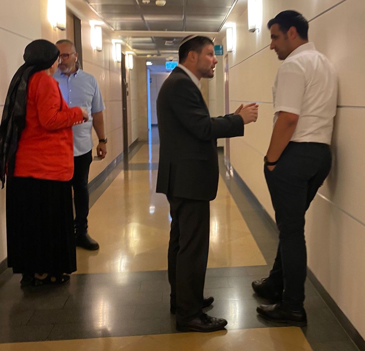 זופניק בכיכר • כל התמונות, הנייעס והחשיפות של השבוע