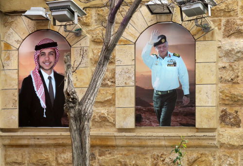 הנסיך הירדני (משמאל) והמלך עבדאללה