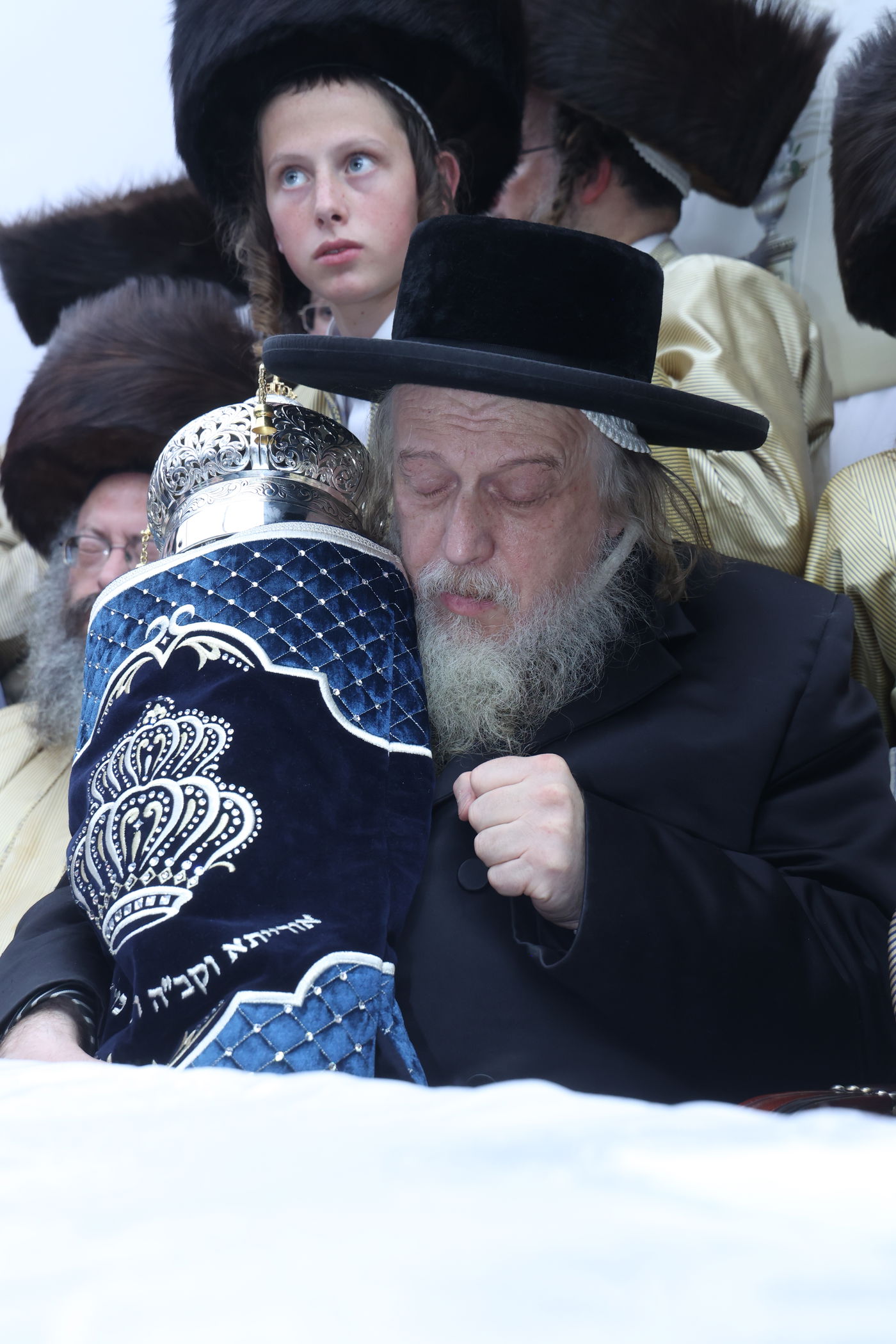 ה'וויטעפסק'ערס' חסמו את כיכר השבת | תיעוד 