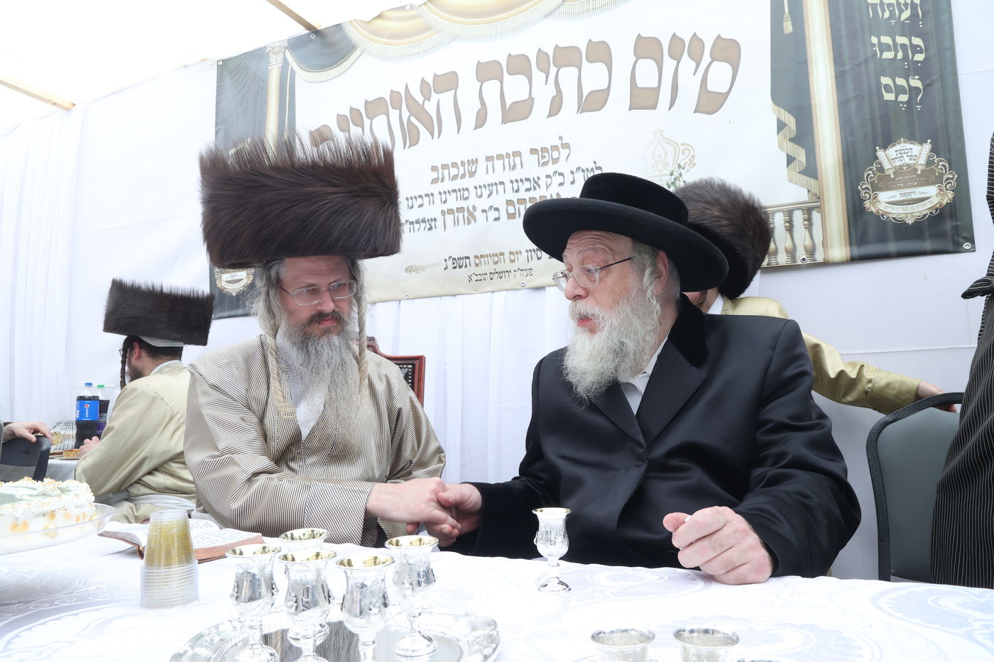 ה'וויטעפסק'ערס' חסמו את כיכר השבת | תיעוד 