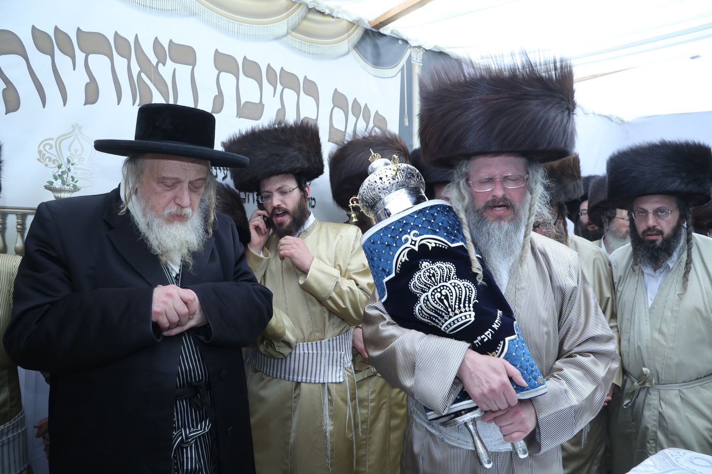 ה'וויטעפסק'ערס' חסמו את כיכר השבת | תיעוד 