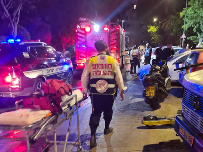 תל אביב: שמונה נפגעים פונו כתוצאה משריפה בדירת מגורים