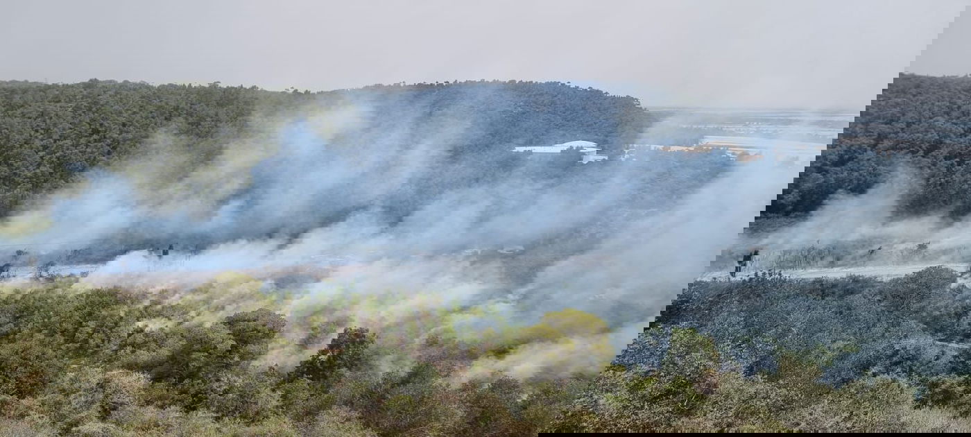 גל שריפות ברחבי הארץ; כבישים נחסמו לתנועת כלי רכב