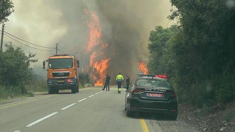 גל שריפות ברחבי הארץ; כבישים נחסמו לתנועת כלי רכב