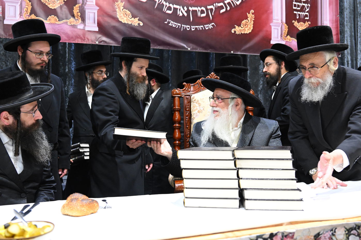 מעמד סיום הש"ס של נבחני כולל ש"ס | צפו בתיעוד