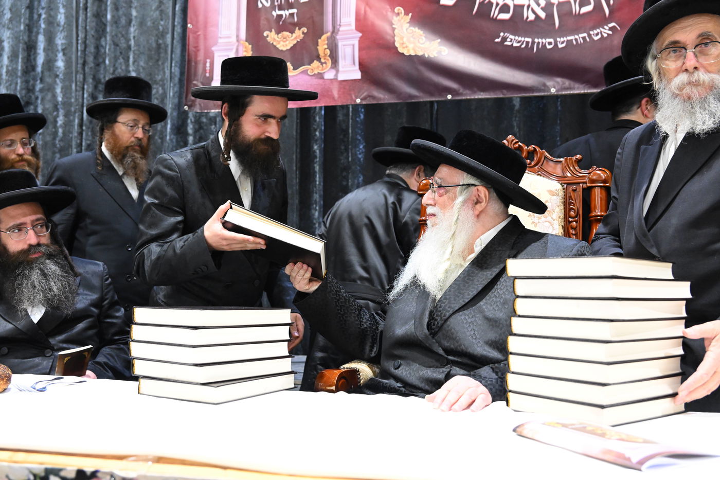 מעמד סיום הש"ס של נבחני כולל ש"ס | צפו בתיעוד