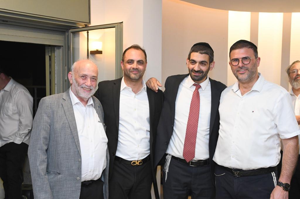 מחאת עורכי הדין החרדים והדתיים במחוז ירושלים; "לא נצביע למי שרומס אותנו"