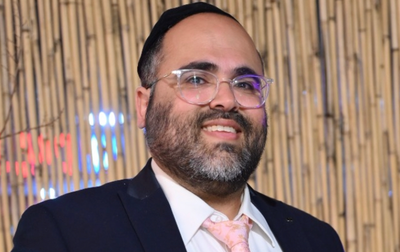 מימון מני כהן באלבום לכבוד ה"אור החיים" הקדוש