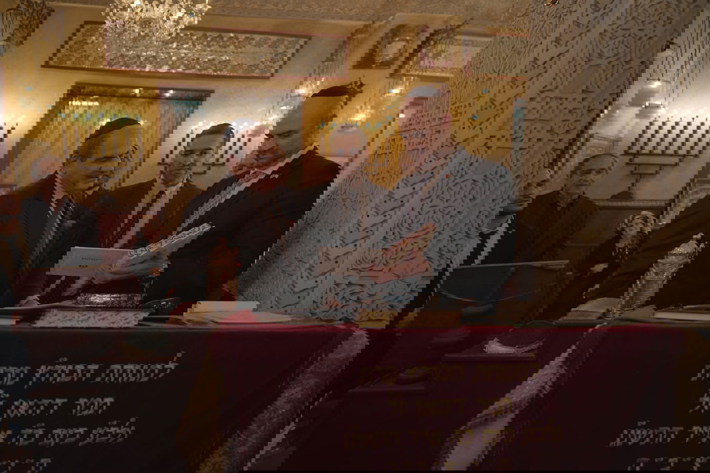 יו״ר הכנסת פתח את ביקורו במרוקו בבית הכנסת בו התפלל אביו