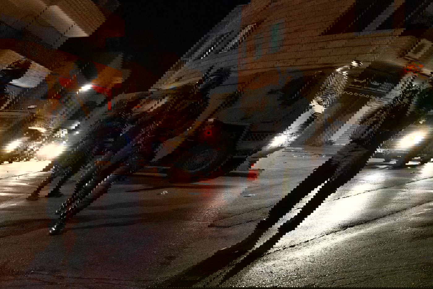 תיעוד: נהרס בית המחבל שביצע את פיגועי המטענים בי-ם