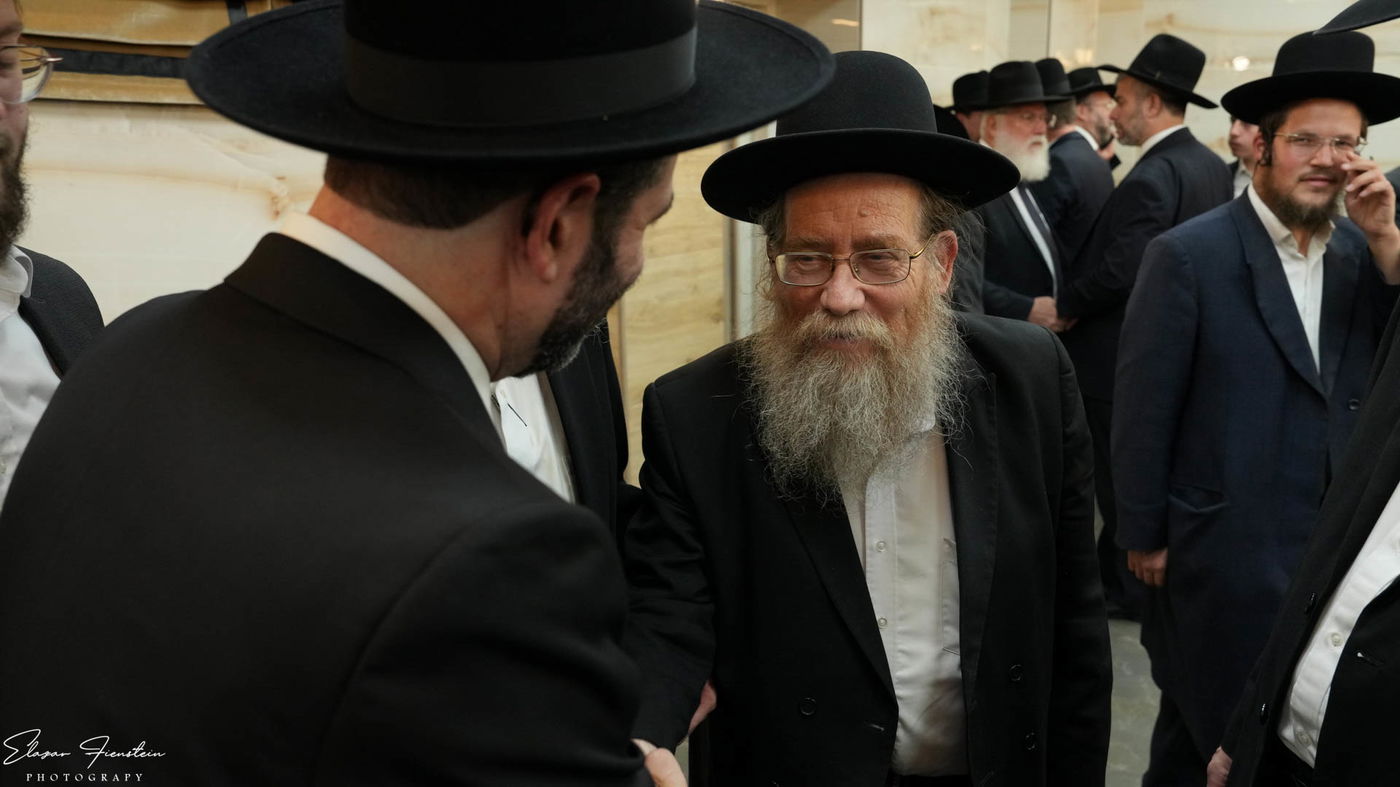 הבכיר מ'דגל' בירמץ את בנו | כולם באו לאחל מזל"ט • תיעוד