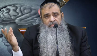 הרב רפאל זר בפינה לפרשת שלח לך • צפו