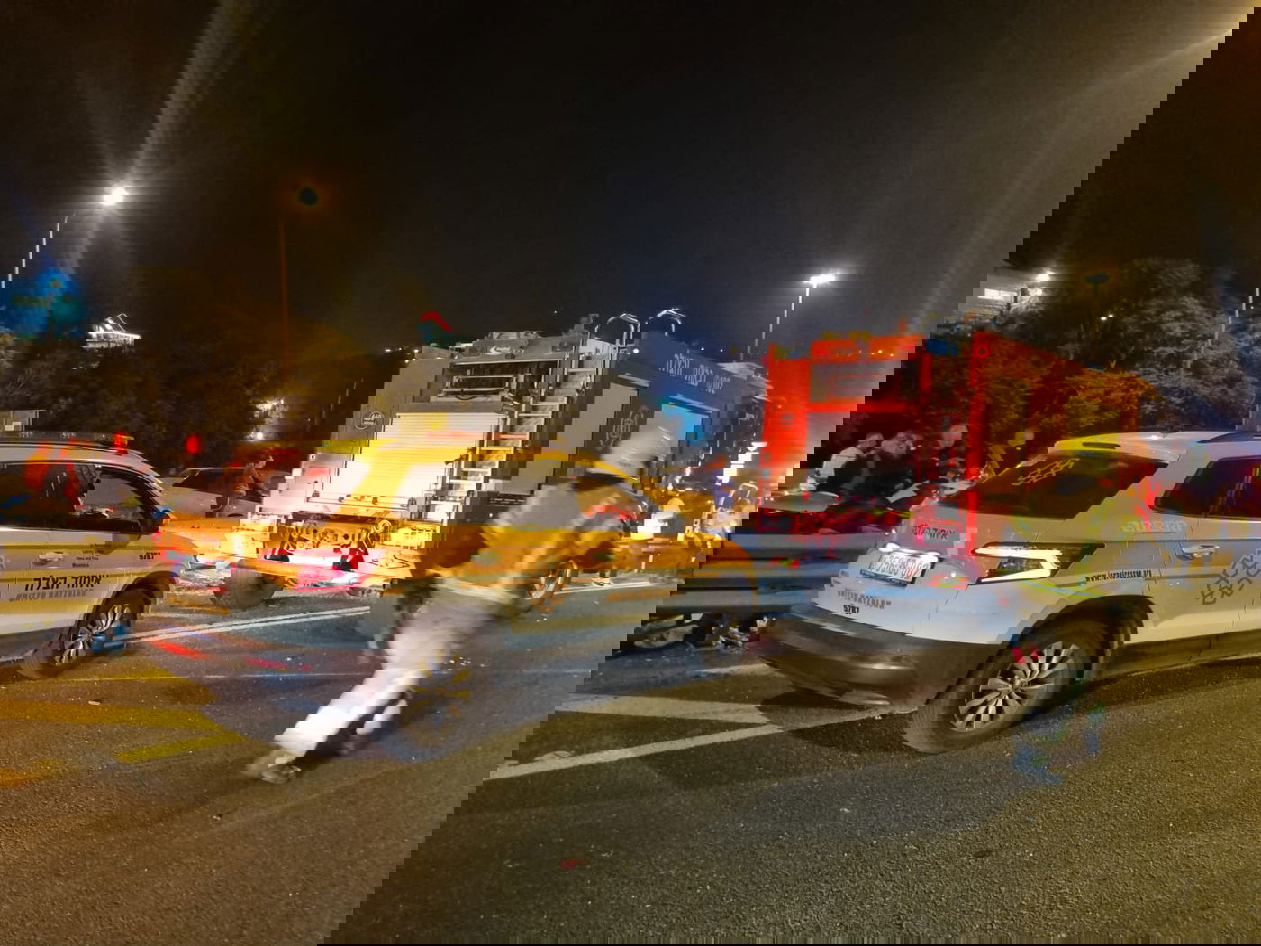 זירת התאונה, הערב