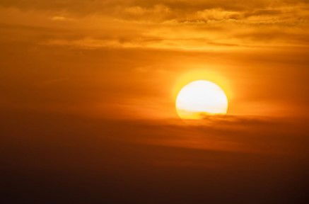 שמש. אילוסטרציה