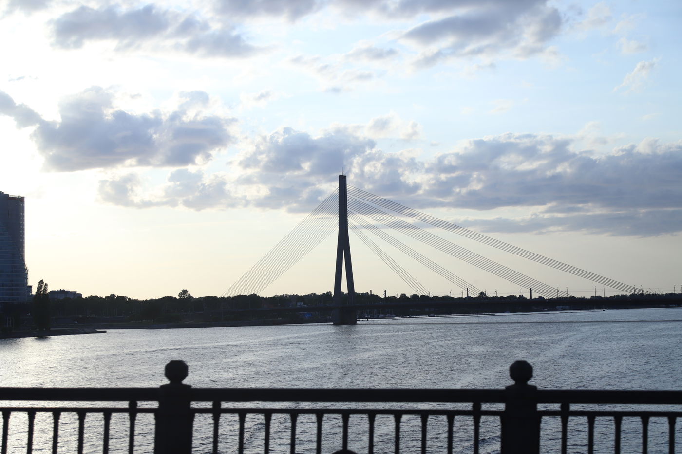 מוזיאון השואה, הרחובות וההוואי | הצלם מפריז תיעד את ריגה