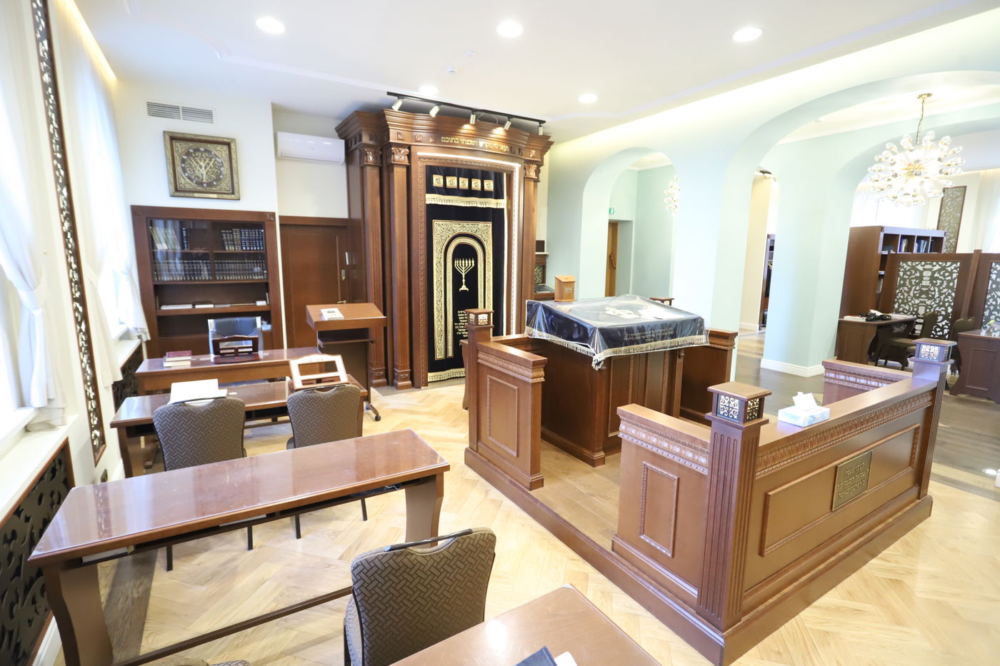 מוזיאון השואה, הרחובות וההוואי | הצלם מפריז תיעד את ריגה