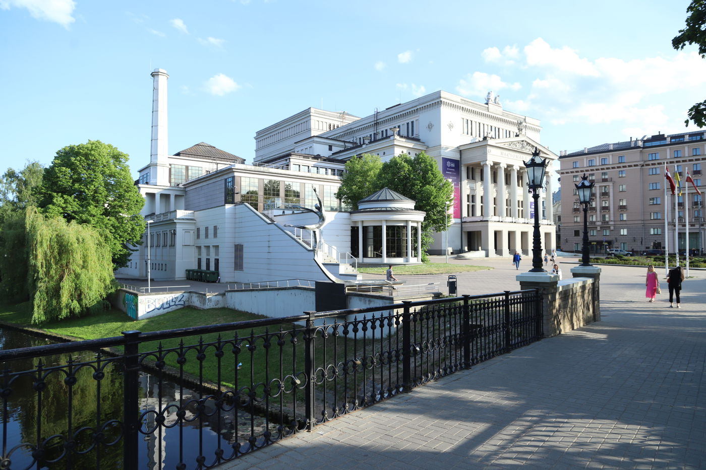 מוזיאון השואה, הרחובות וההוואי | הצלם מפריז תיעד את ריגה
