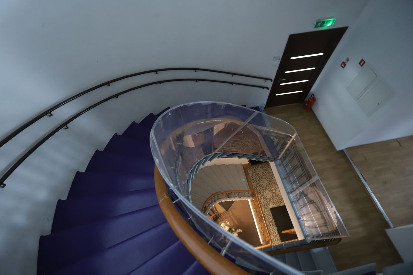 מוזיאון השואה, הרחובות וההוואי | הצלם מפריז תיעד את ריגה