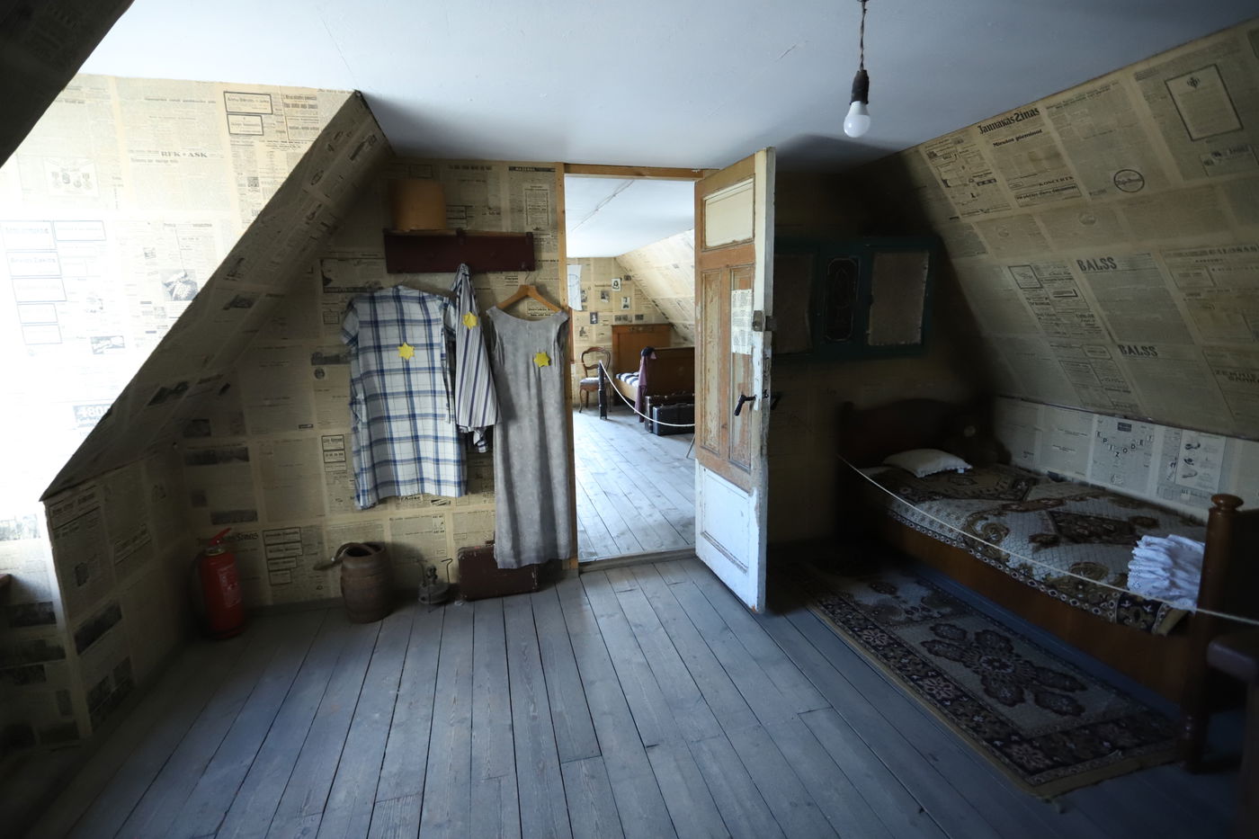 מוזיאון השואה, הרחובות וההוואי | הצלם מפריז תיעד את ריגה