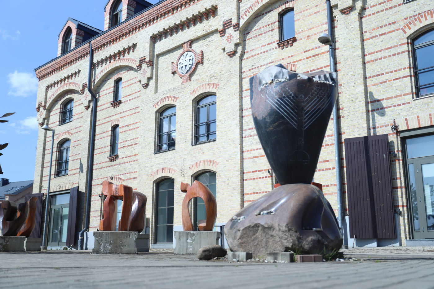 מוזיאון השואה, הרחובות וההוואי | הצלם מפריז תיעד את ריגה