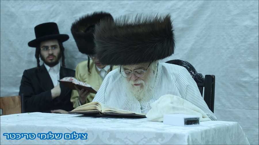 האדמו"ר מתולדות אהרן באלעד