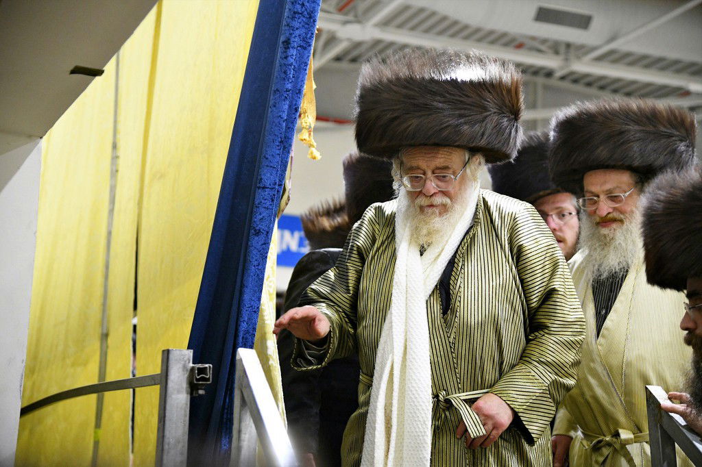 תיעוד מביתר עילית: חנוכת ביהמ"ד דחסידי קרעטשניף