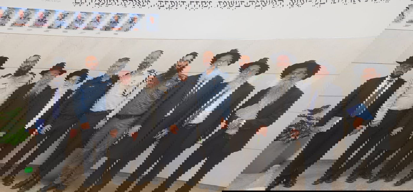תפילות וסעודת אמנים: שוטרי אילת במפגש חיזוק עם רבנים