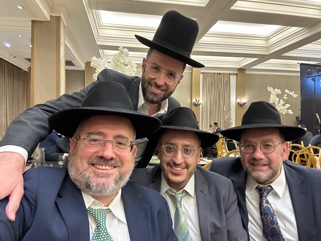 זופניק בכיכר • כל התמונות, הנייעס והחשיפות של השבוע