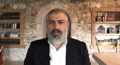 צבי יחזקאלי בפינה על פרשת קרח • צפו