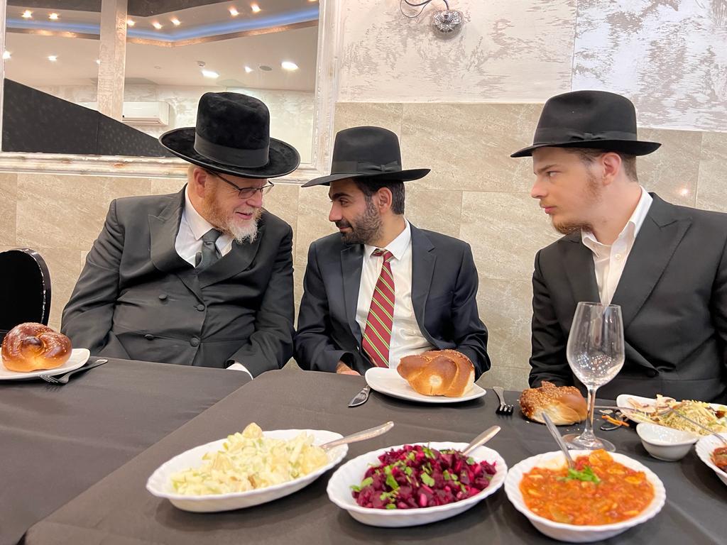 רבנים ואישי ציבור חגגו בשמחת שבע ברכות לבן המשפיע