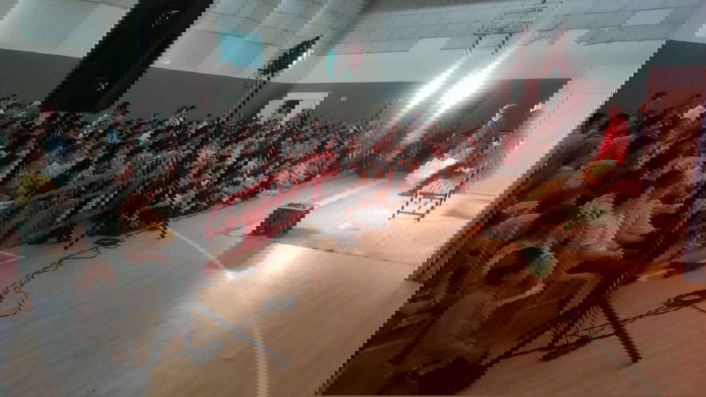 הילד המיוחד הגשים חלום ושיחק תפקיד ראשי במחזה | תיעוד