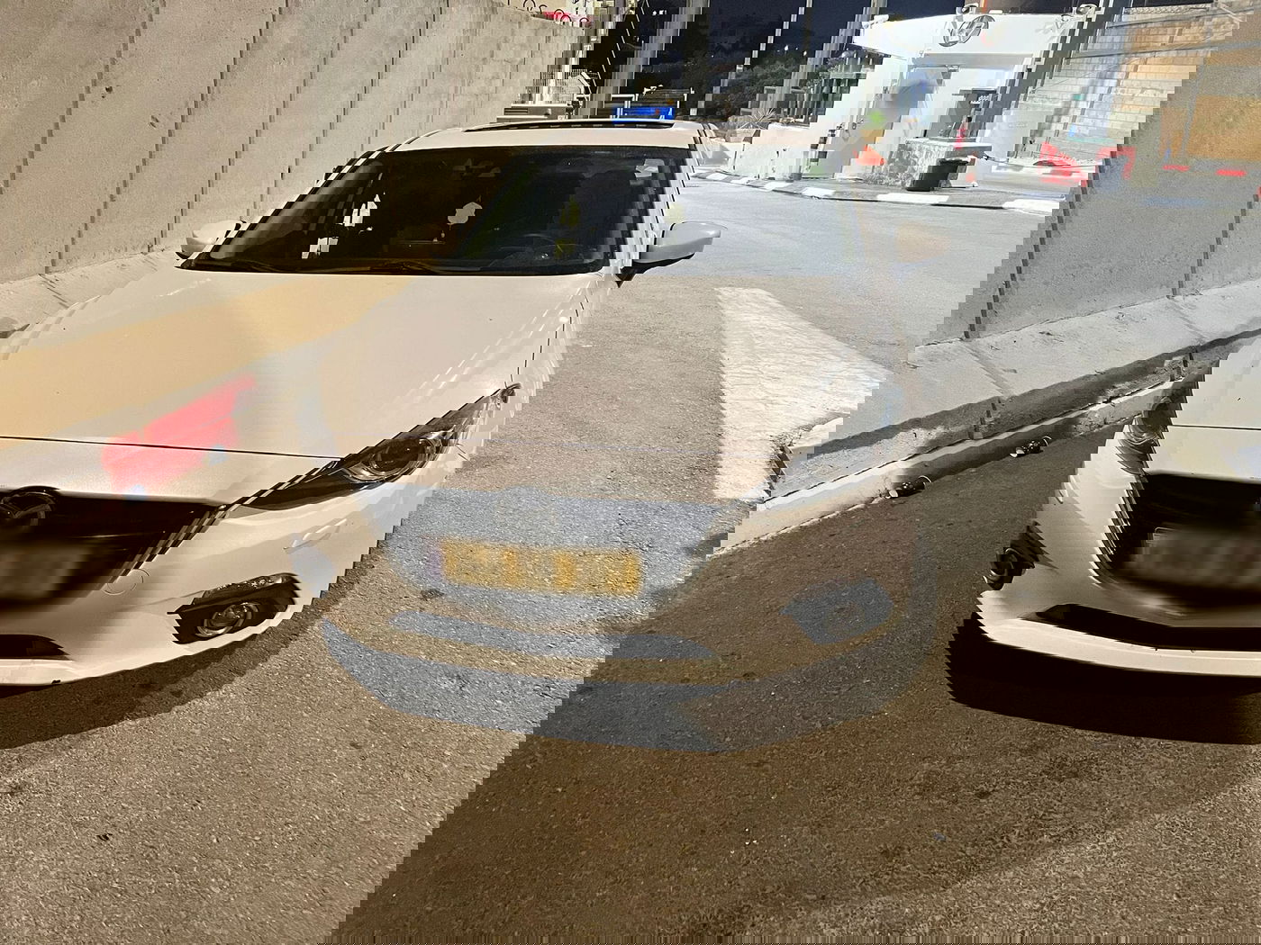 גנבי רכב ורכוש ומיידי בקבוקי תבערה על בתי יהודים - נעצרו