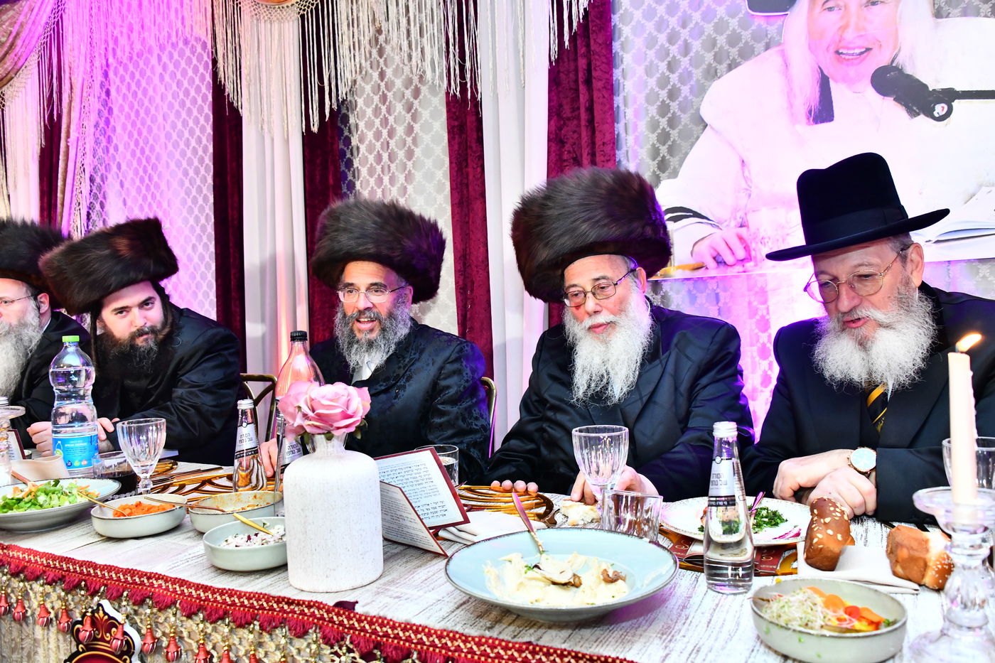 הכנסת ספר תורה בקאליב